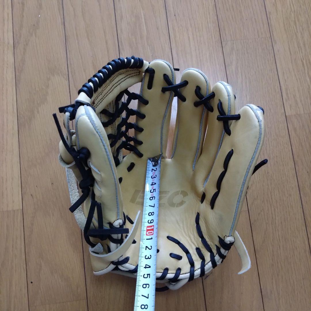 ウィルソン　軟式グローブ　内野手用