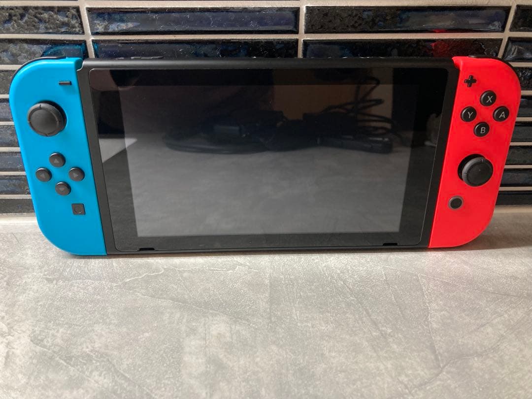 t*d様 ニンテンドー switch 本体 中古品 (箱なし)