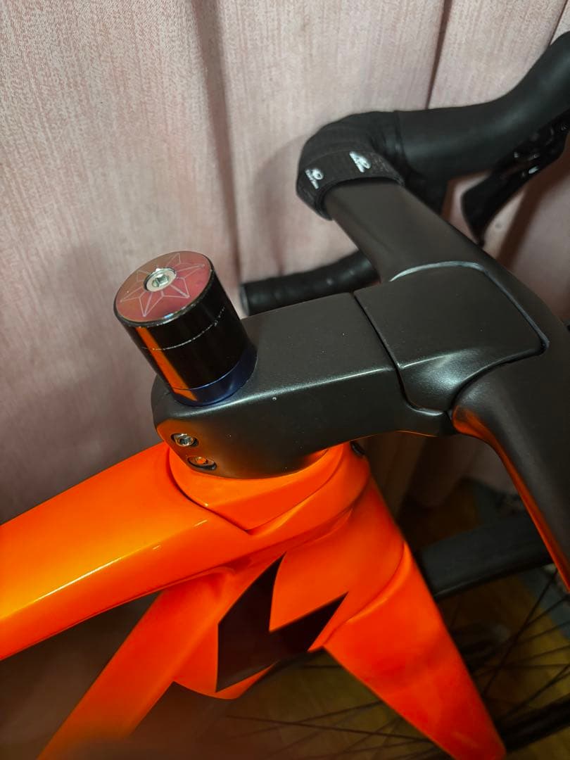 Trek ロードバイク オレンジ