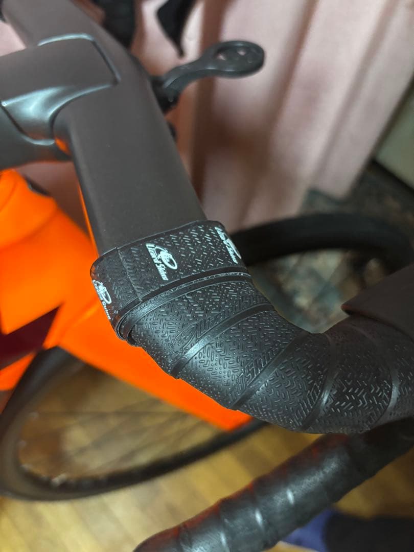 Trek ロードバイク オレンジ