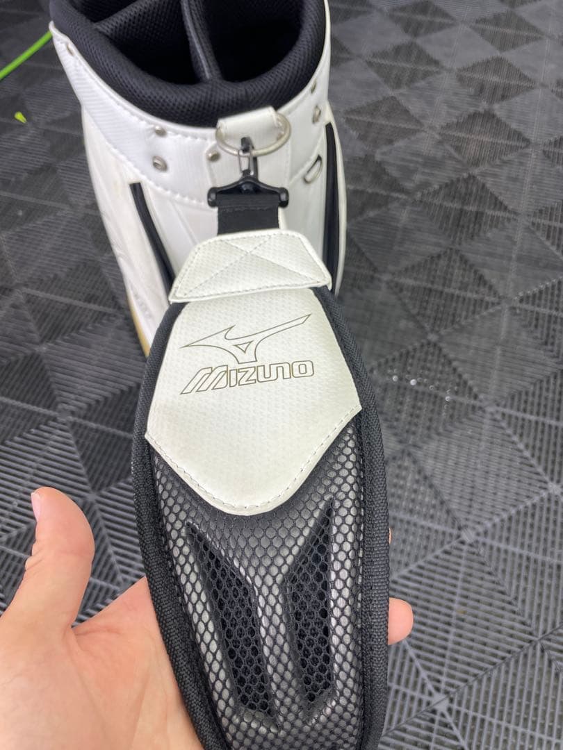 Mizuno ゴルフキャディバッグ ホワイト・ブラック・ゴールド