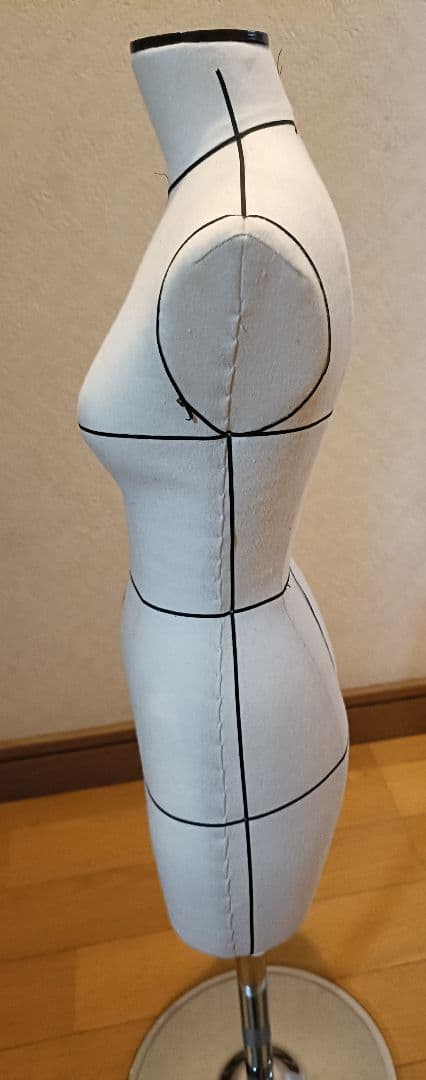 値下げ　文化服装学院　トルソー　１／２　中古品