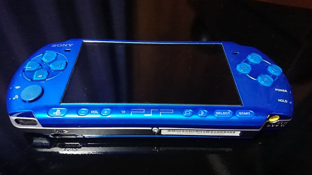 PSP-3000最終型　本体 ソフト8本付き