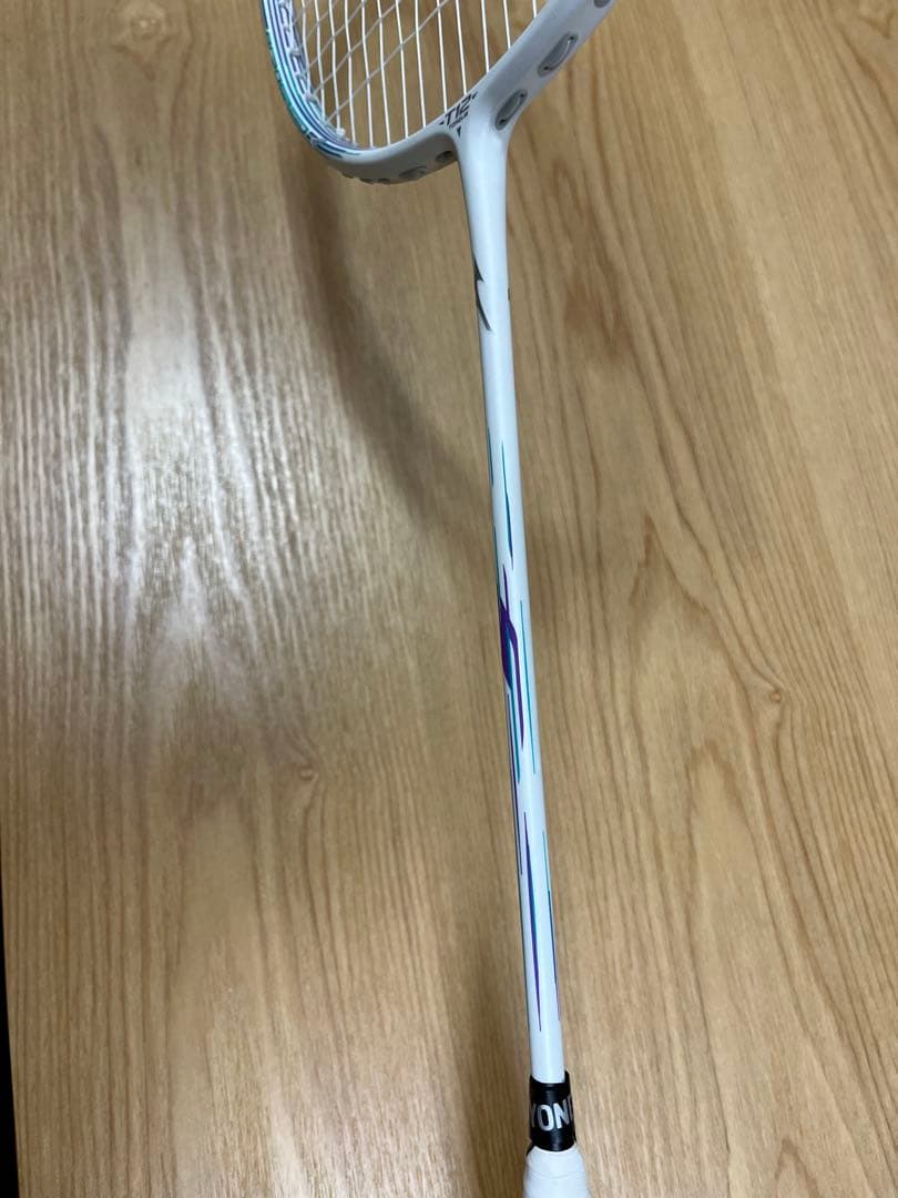 よっちゃん　ミズノ　バドラケット　ACROSPEED6/アクロスピード6