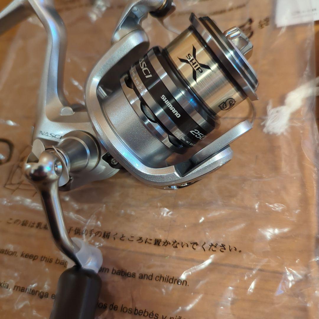 SHIMANO NASCI 2500S スピニングリール