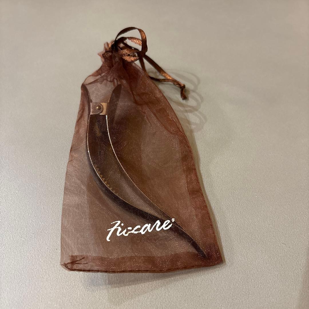 美品　フィカレ マキシマス ボーダー　ヘアクリップ Maximas Lサイズ