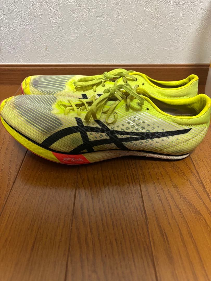 ASICS メタスピードSP イエロー