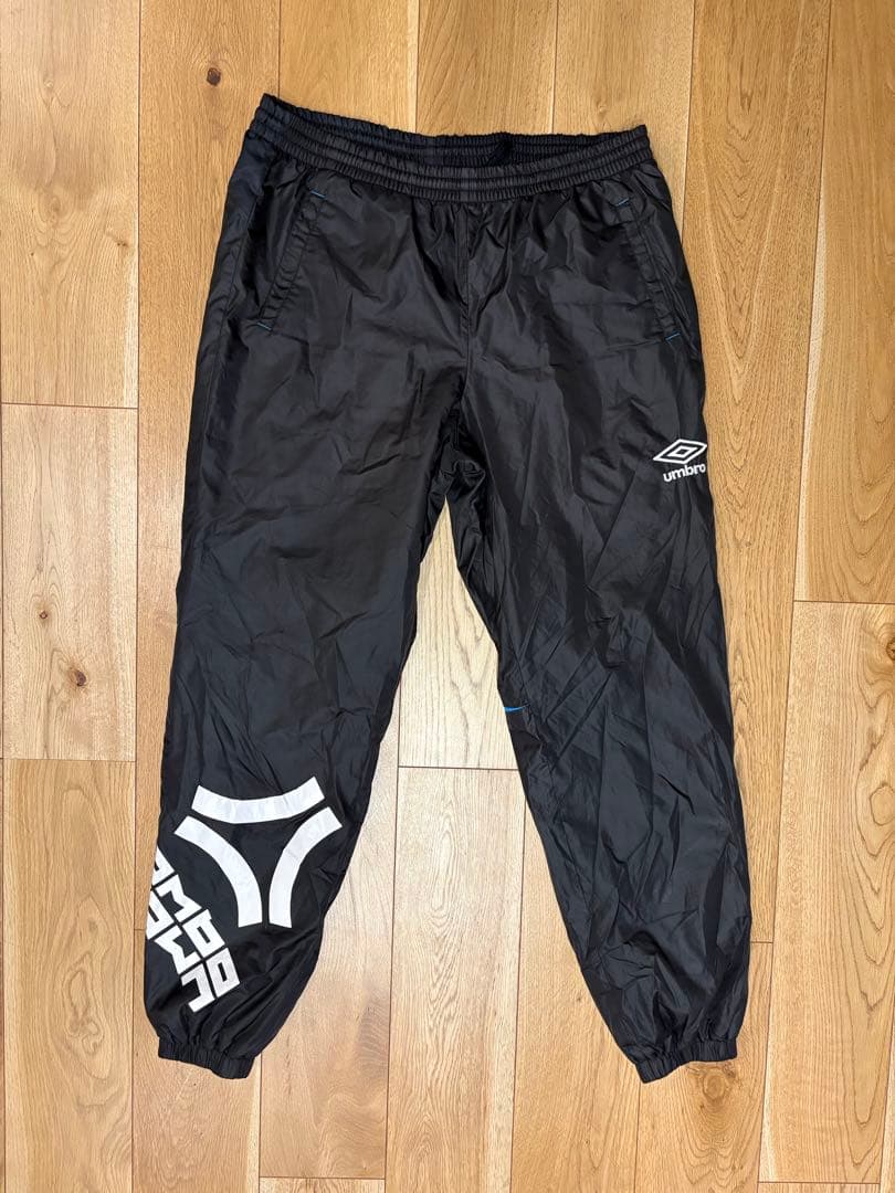 umbro アンブロ　中綿ウォーマー　上下セット