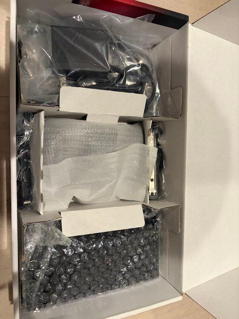 【美品】任天堂　Switch 本体　初期付属品完備　動作確認済　初期化済