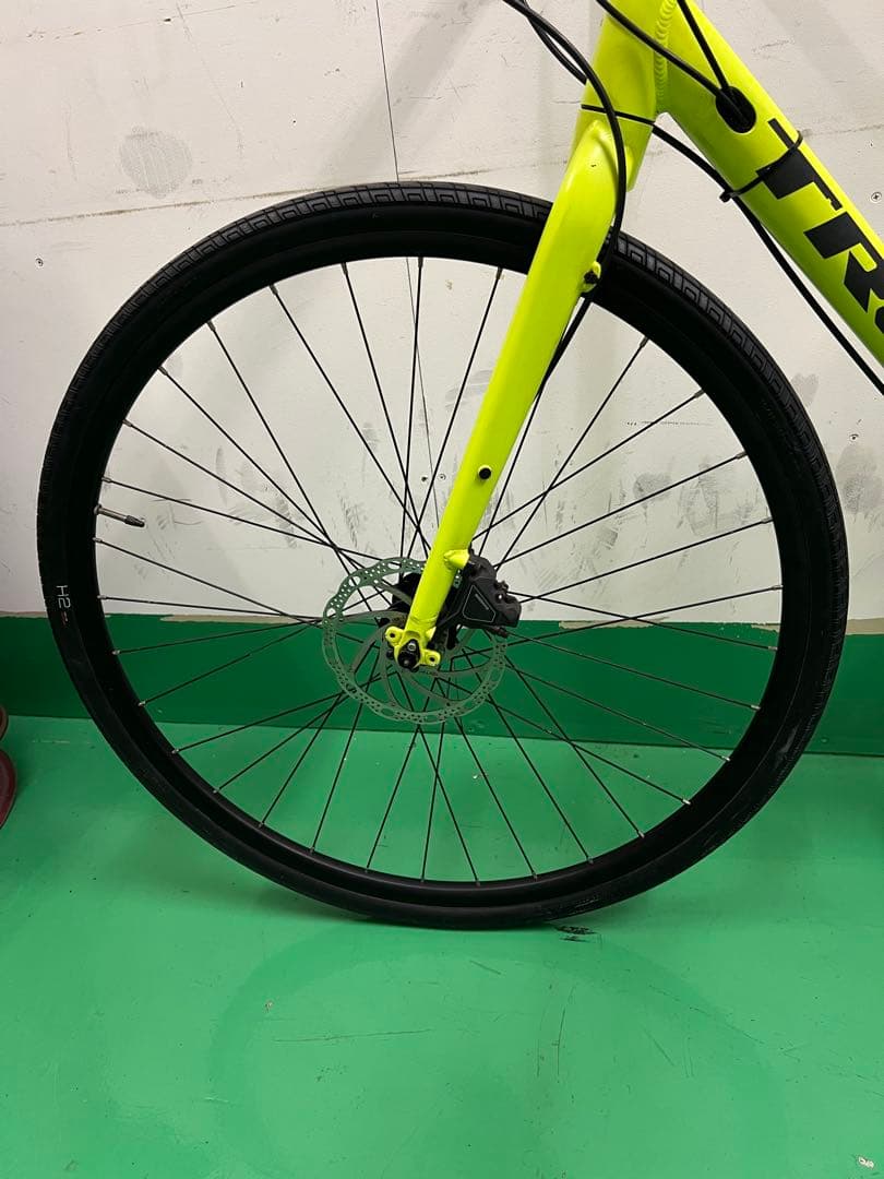 GWセール‼️ クロスバイク　TREK FX1 DISC トレック