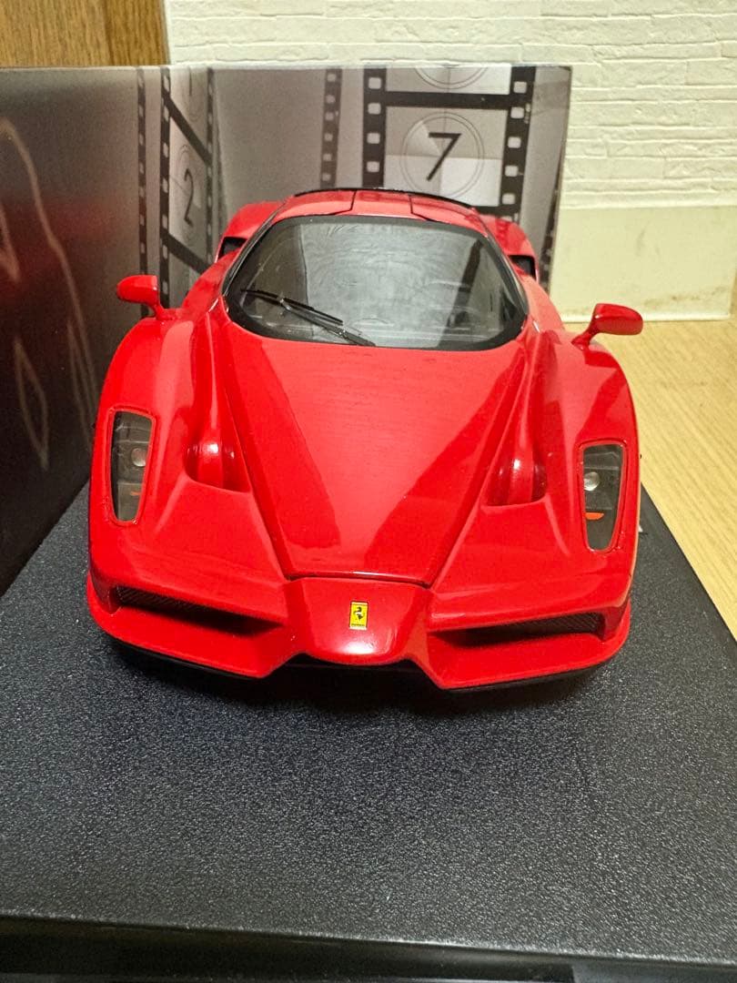 マテルエリート1/18 エンツォフェラーリ　Enzo Ferrari