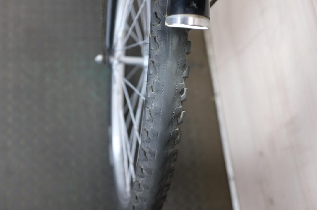 BS HYDEE.B 26インチ3段　8.1Ah（4点灯）充電器あり