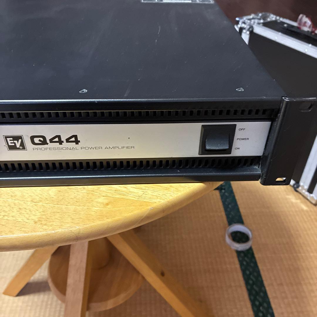 EV Q44 パワーアンプ