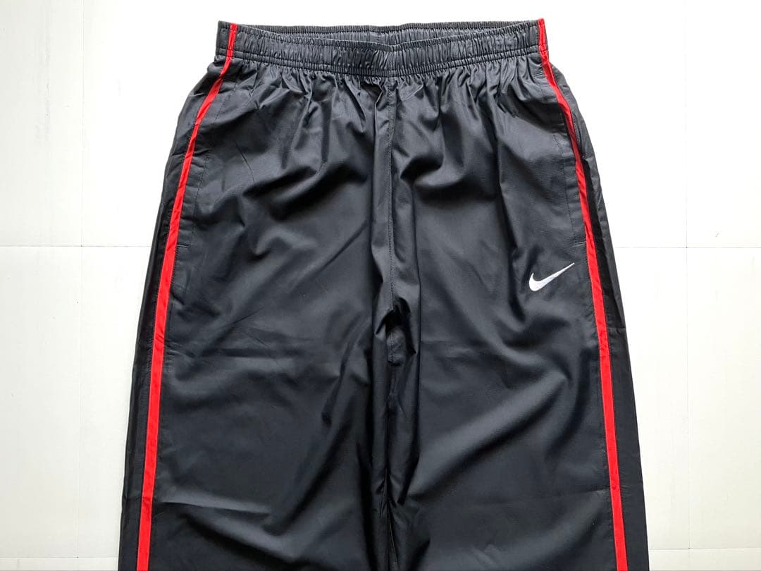 【美品】00s NIKE TOTAL90 ピステスーツセットアップ　黒/赤　M