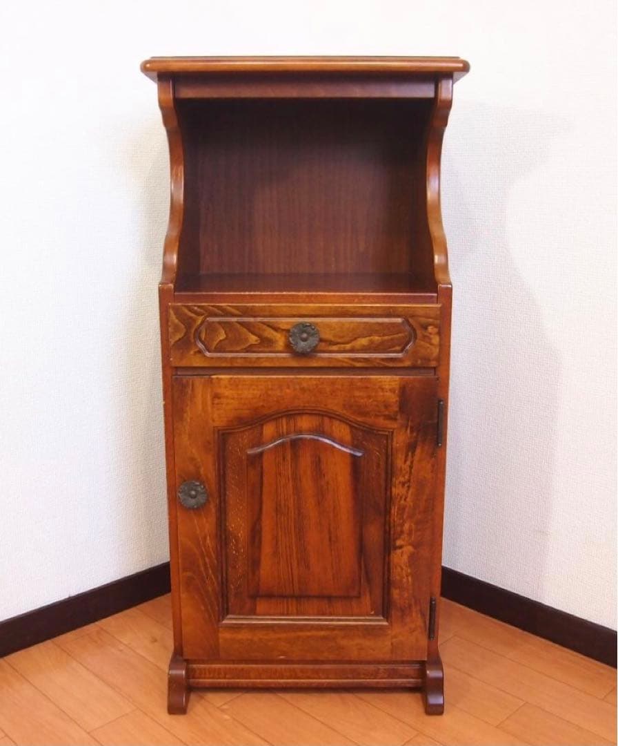 【良品】カリモク コロニアル 電話台　キャビネット　収納棚 karimoku家具