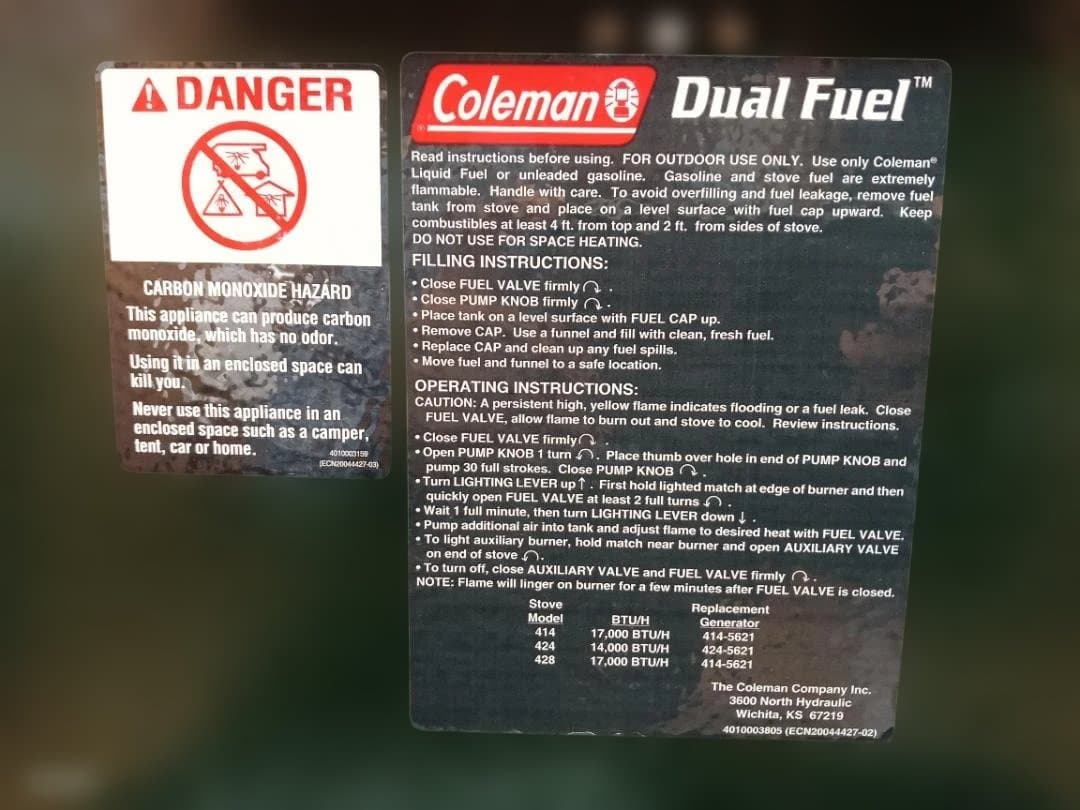 Coleman Dual Fuel 424　ツーバーナーコンロ　災害　ガソリン