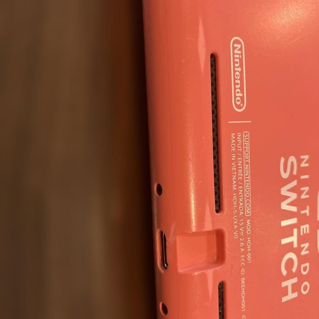 Nintendo Switch Lite 本体　ピンク