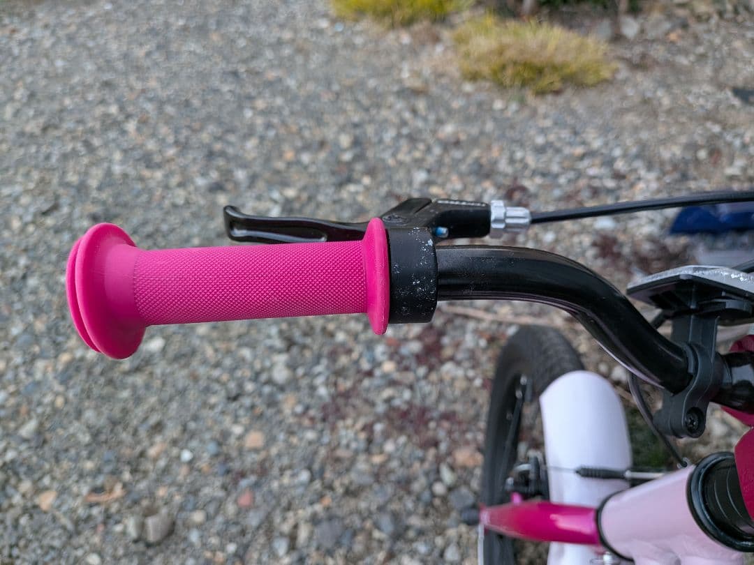 ヨツバサイクル　ピクニックPICNIC18インチ