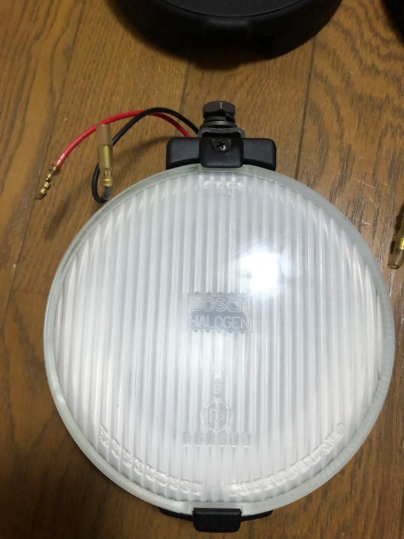 【最終値下げ】BOSCH ボッシュ レア　フォグランプ　カバー付未使用品