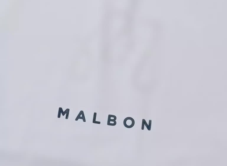 Malbon メンズ ゴルフウェアハーフジップ半袖＋ショートパンツ スポーティ