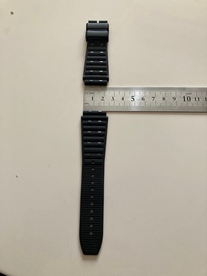 ブライトリングブルールーロラバーストラップ(ブラック) ２２ｍｍー２０ｍｍ