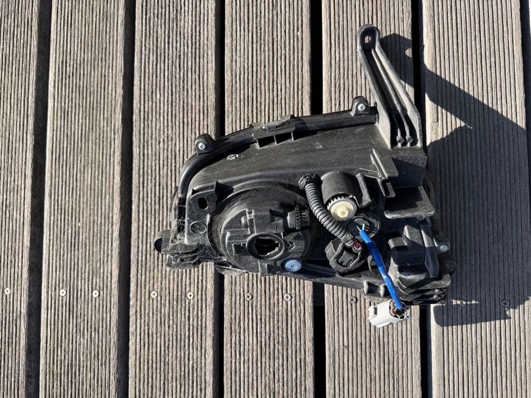 50プリウス フォグランプユニット 新品フォグ 強化リレー付き