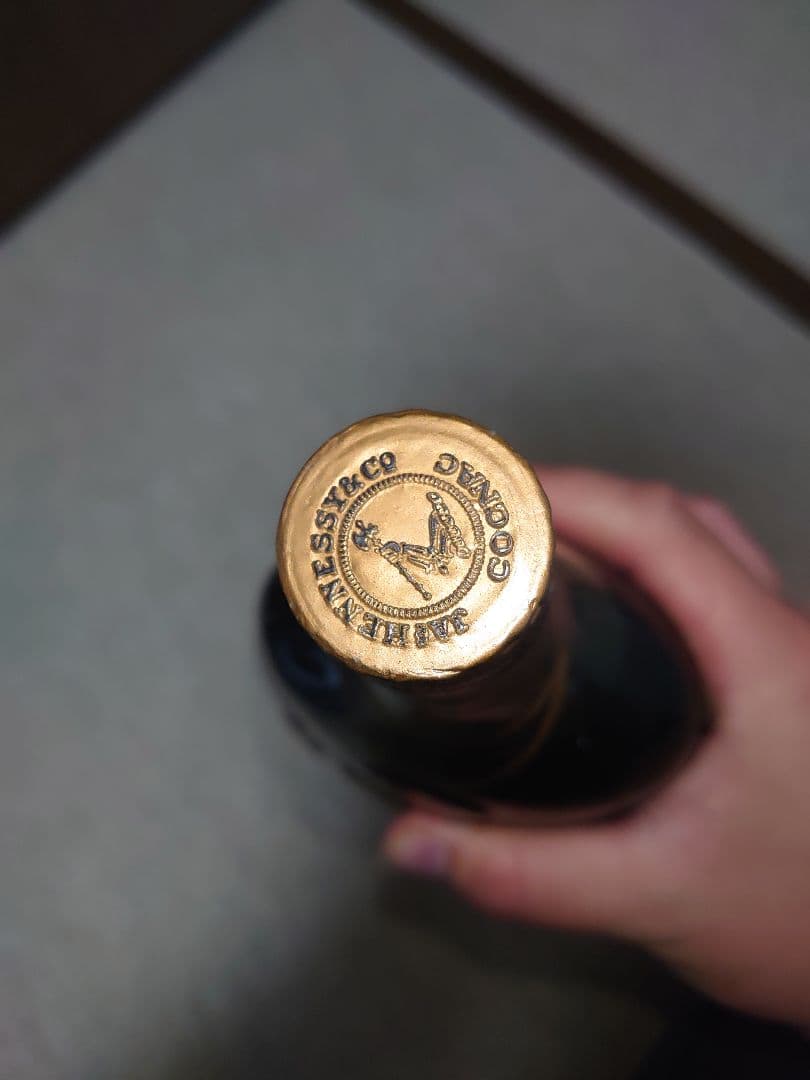 ​【希少・未開栓】ヘネシー エクストラ 金キャップ 700ml 1970年代