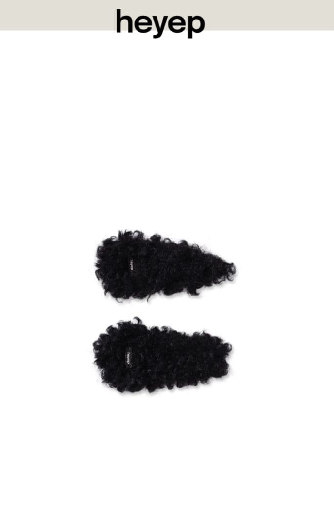 heyep♡未使用♡Fluffy Clips 2Piece Setファーヘアピン